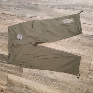 🏔-Eddie Bauer Capri trail pant sz 8
